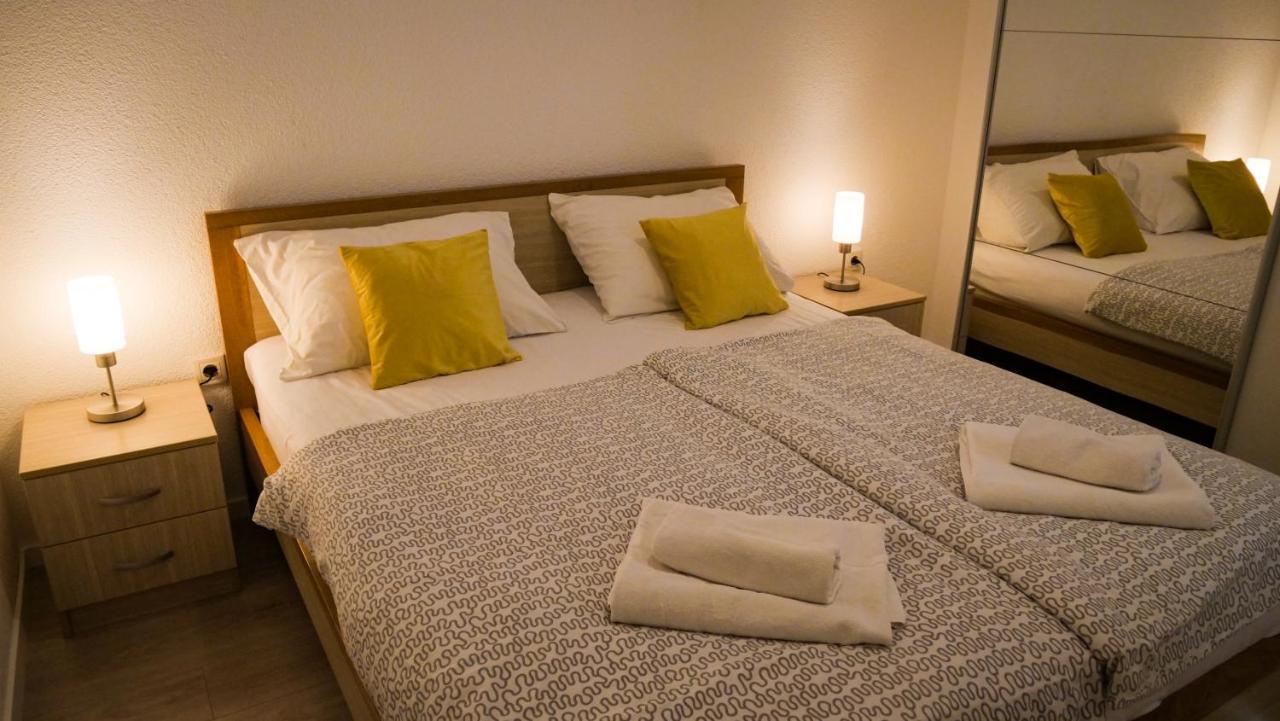 Peaceful & Sunny Apartments Trogir Buitenkant foto