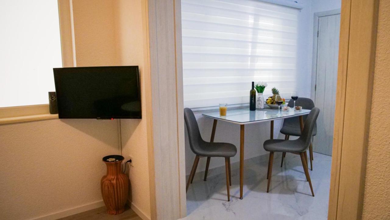 Peaceful & Sunny Apartments Trogir Buitenkant foto