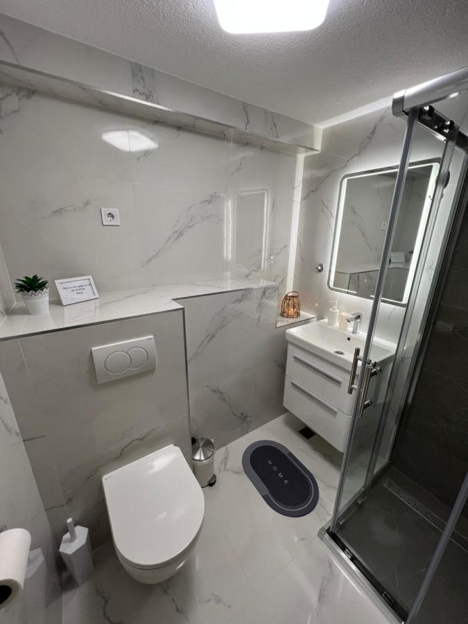Peaceful & Sunny Apartments Trogir Buitenkant foto